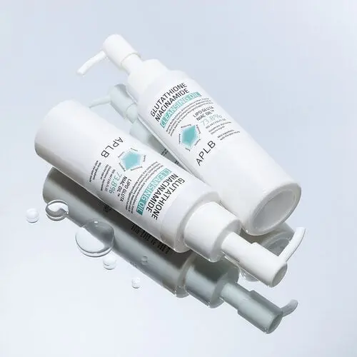 Glutathione Niacinamide Cleansing Oil - Image 4