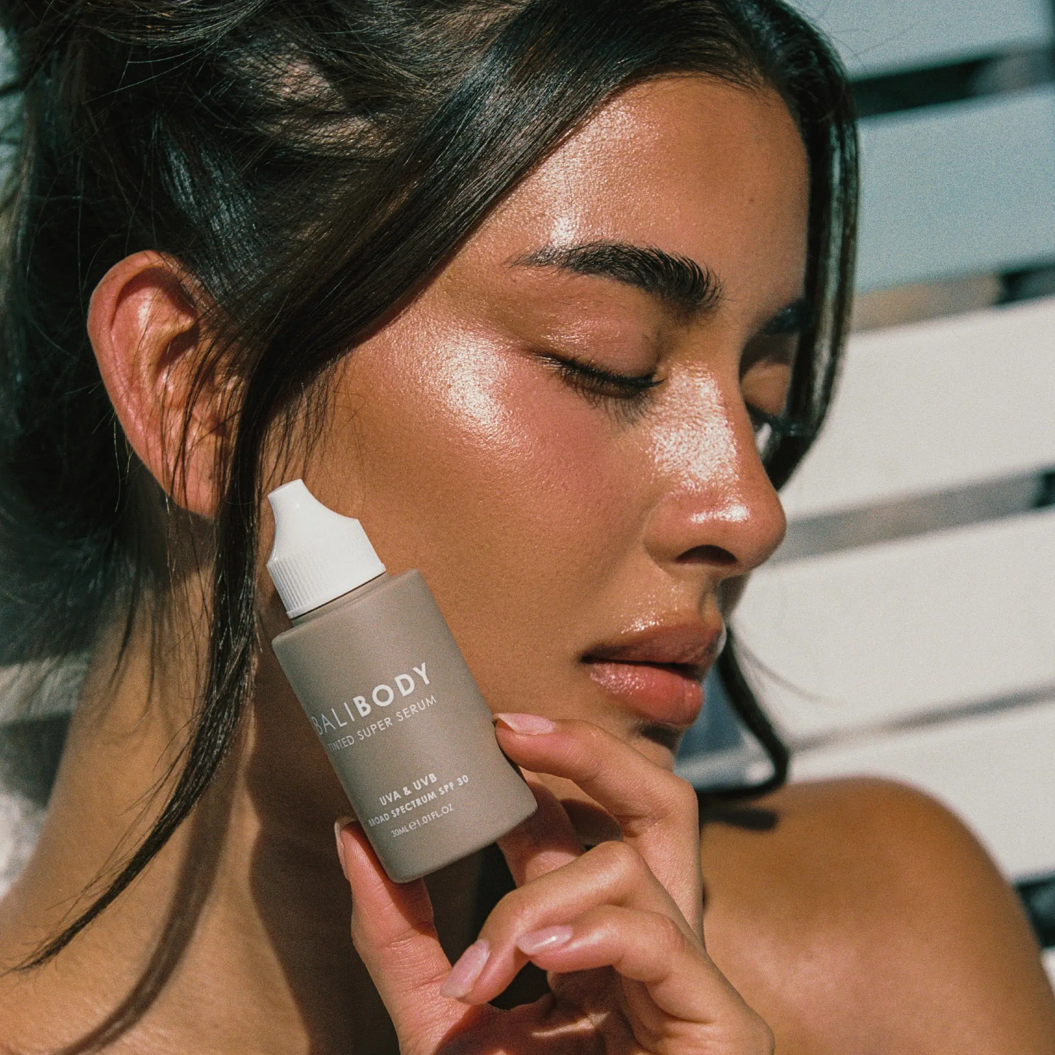 Tinted Super Serum Natural - Image 6