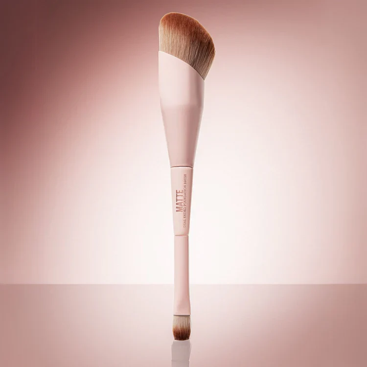 Matte Foundation Dual Ended Brush - Image 2