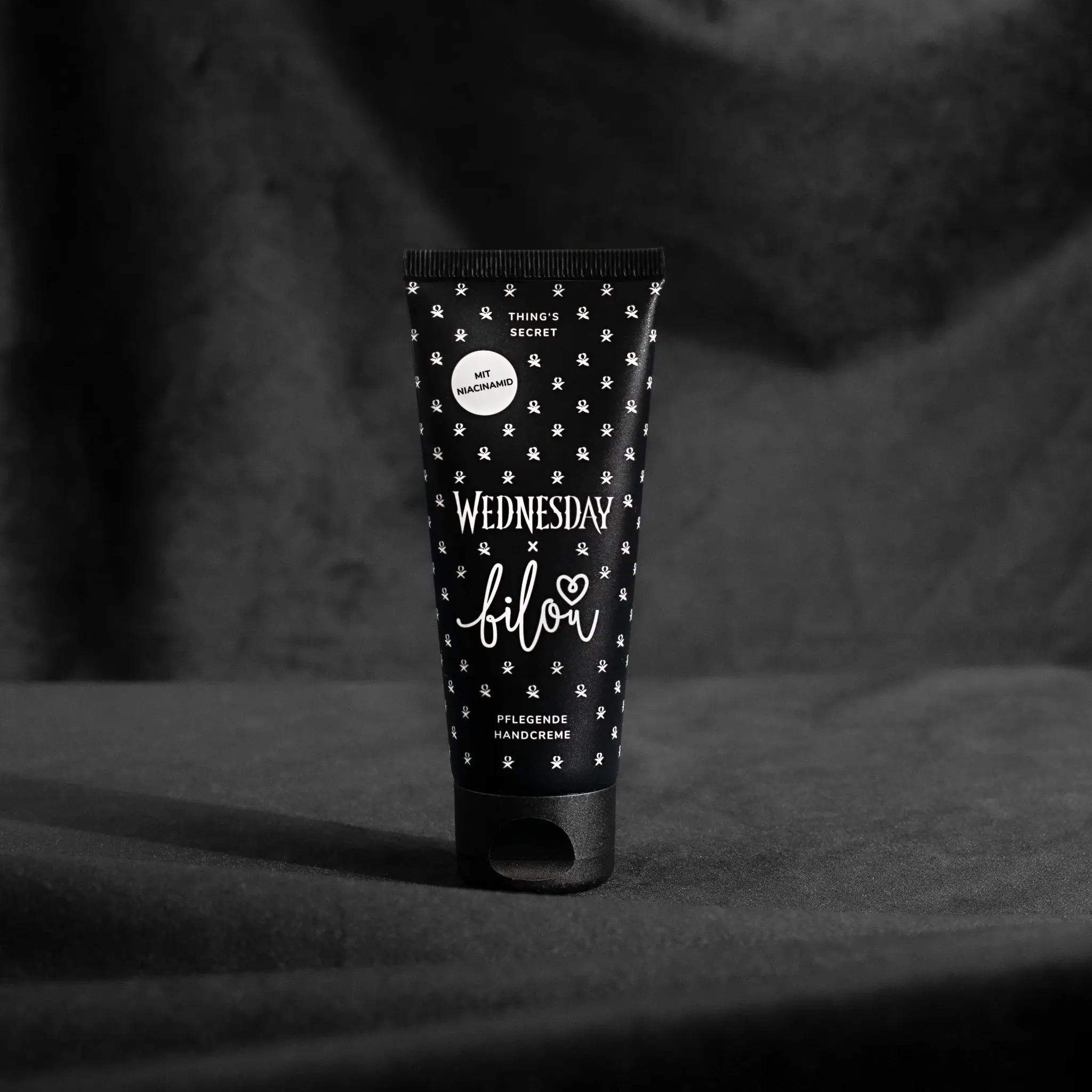 Wednesday Handcream Things Secret - Image 2