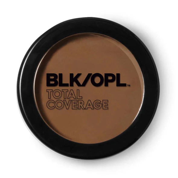 Total Coverage Concealing Foundation - Image 4