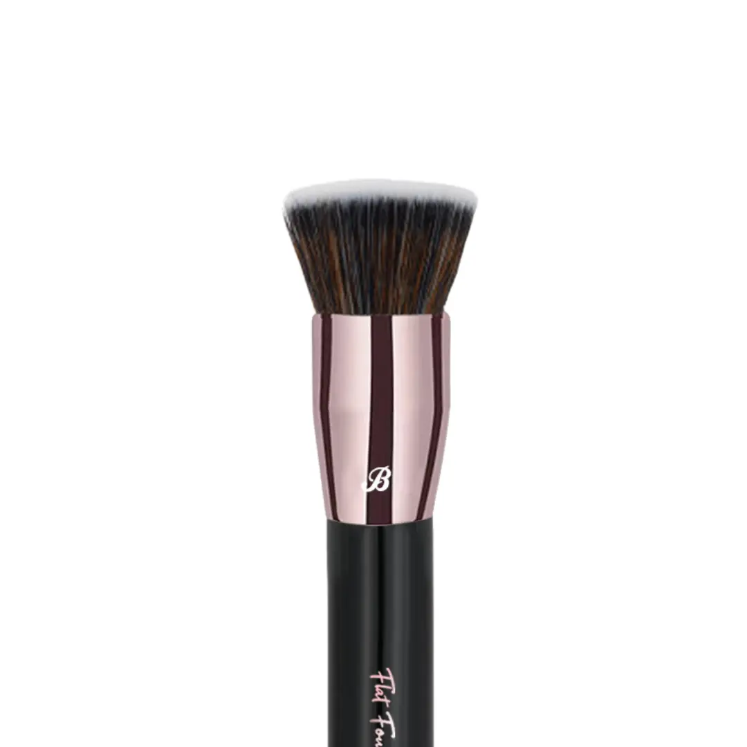 UP17 Flat Foundation Brush