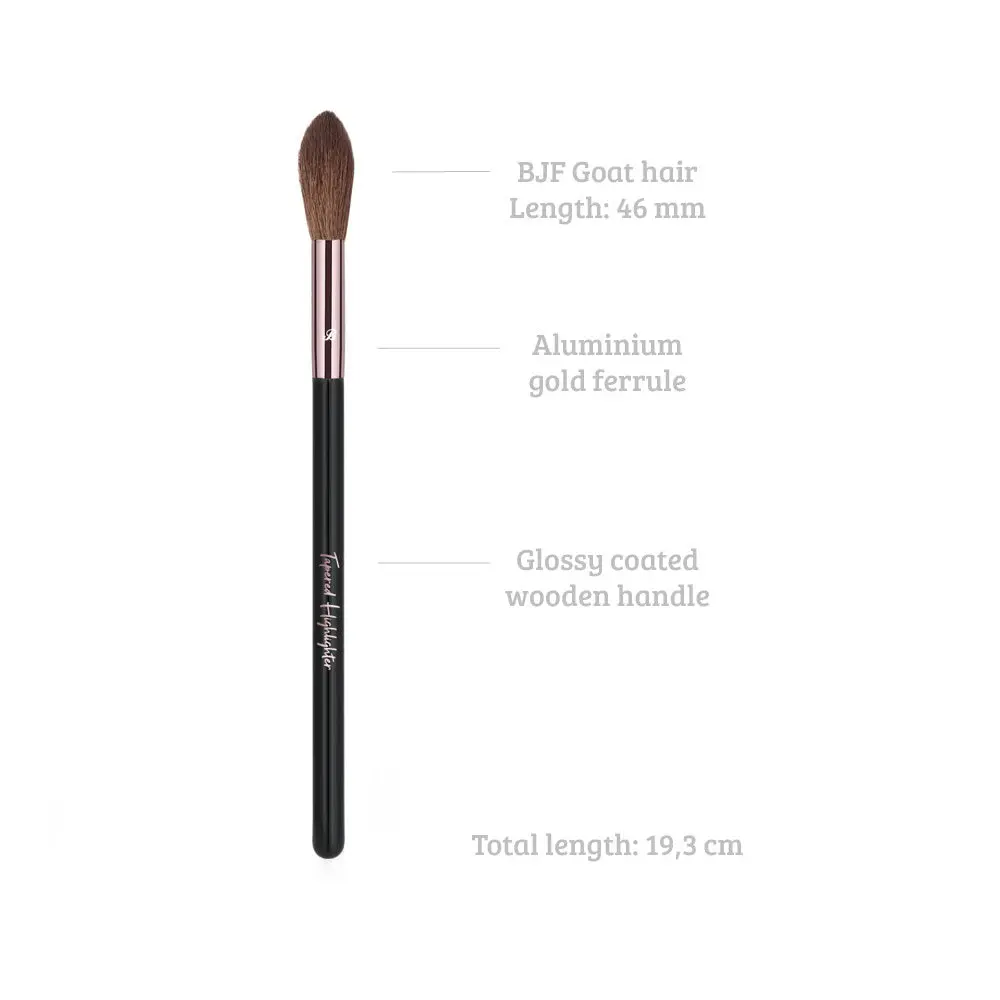 UP15 Tapered Highlighter Brush - Image 3