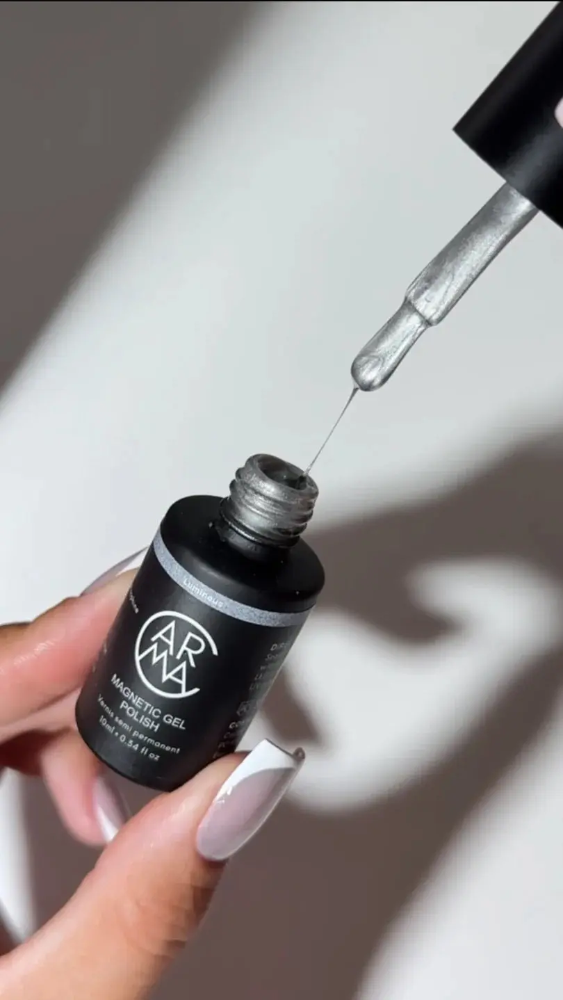 Magnetic Gel Polish Luminous - Image 5