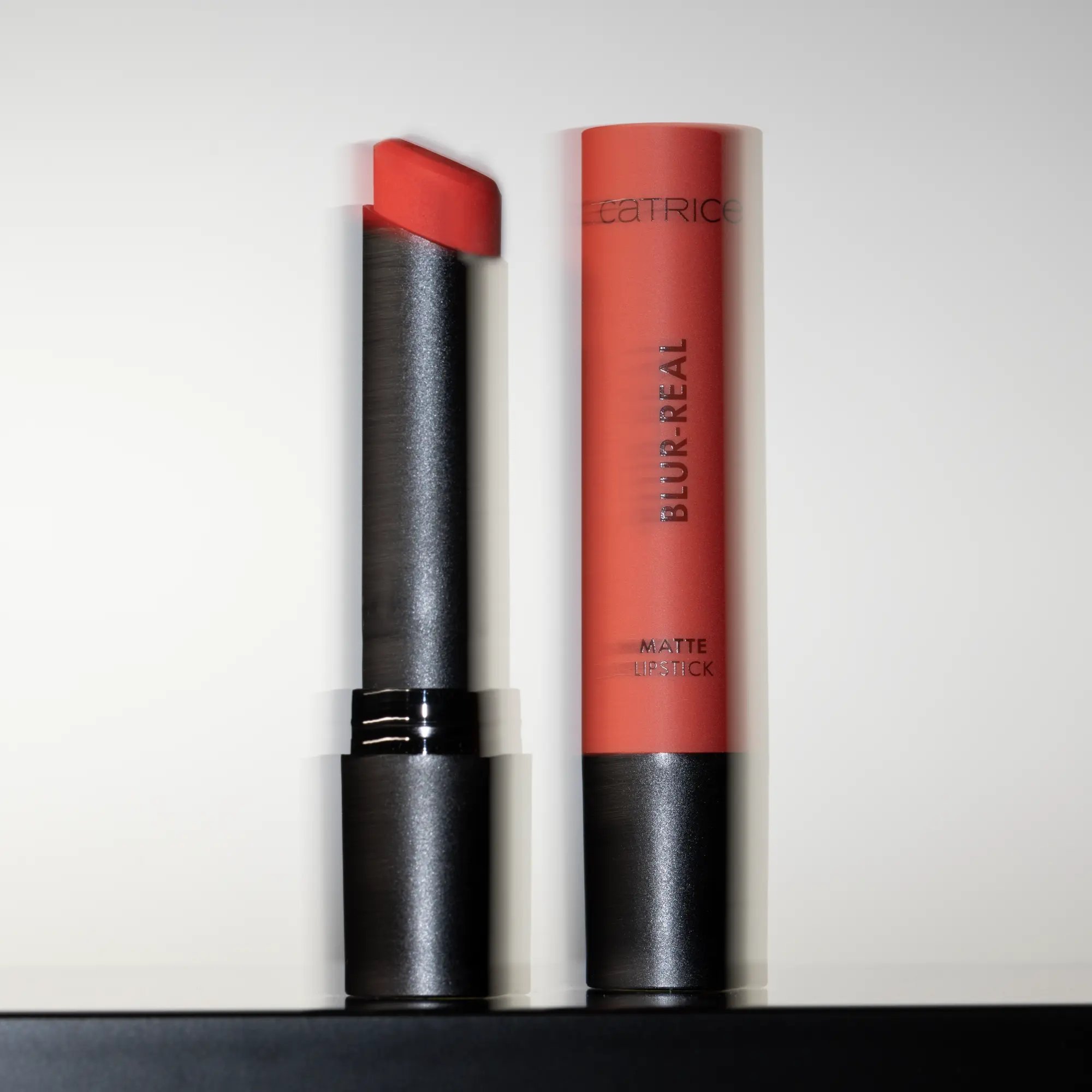Blur-Real Matte Lipstick 050 Airy Crush - Image 6