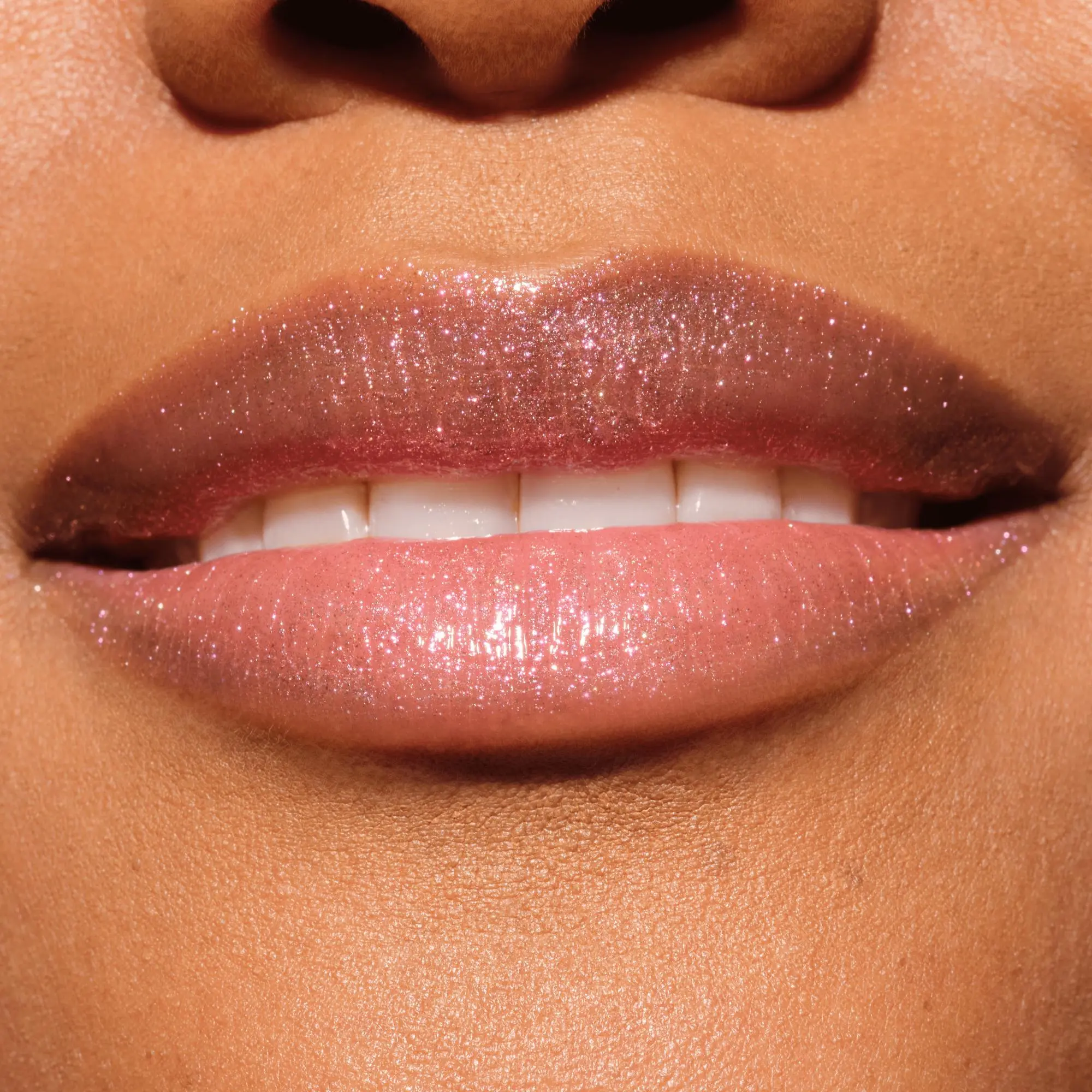 Diamond Glaze Lip Gloss 040 Diamonds Made Me Do It - Image 2