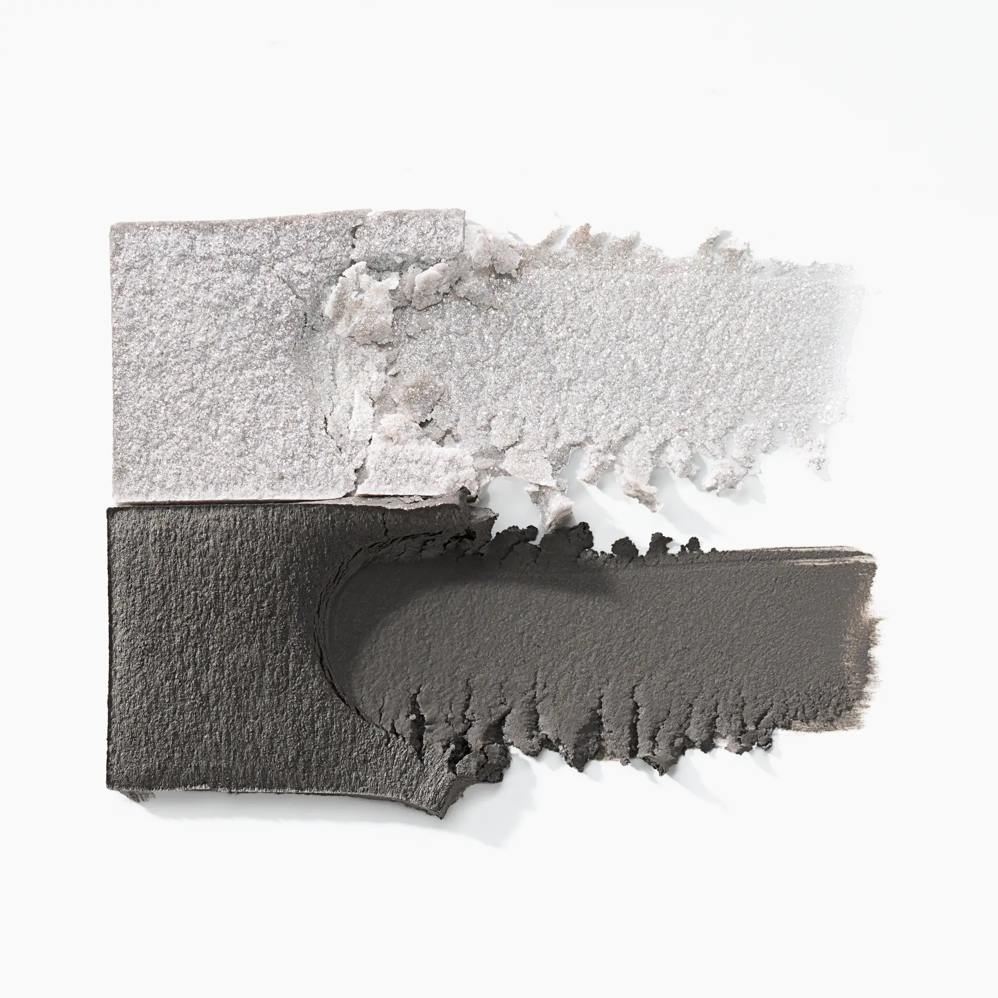 Diamond Treasures Cream To Powder Eyeshadow 030 Smokey Diamond - Image 7