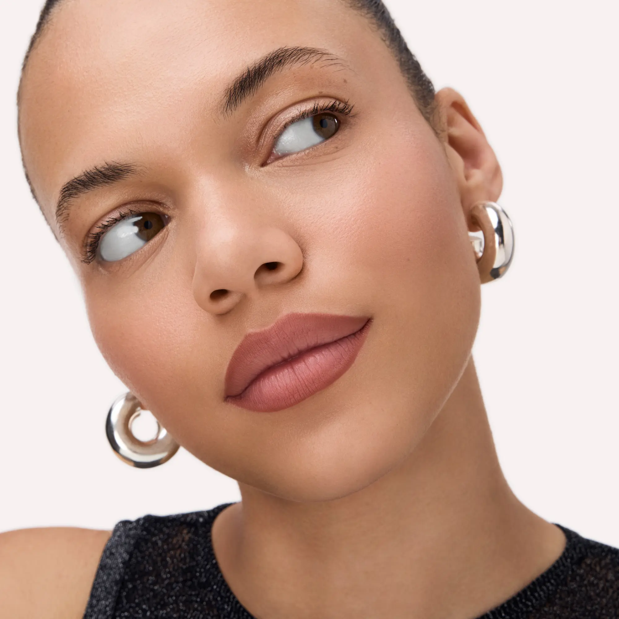 Gel Glide Long-Lasting Lip Liner 040 Latte Lines - Image 5