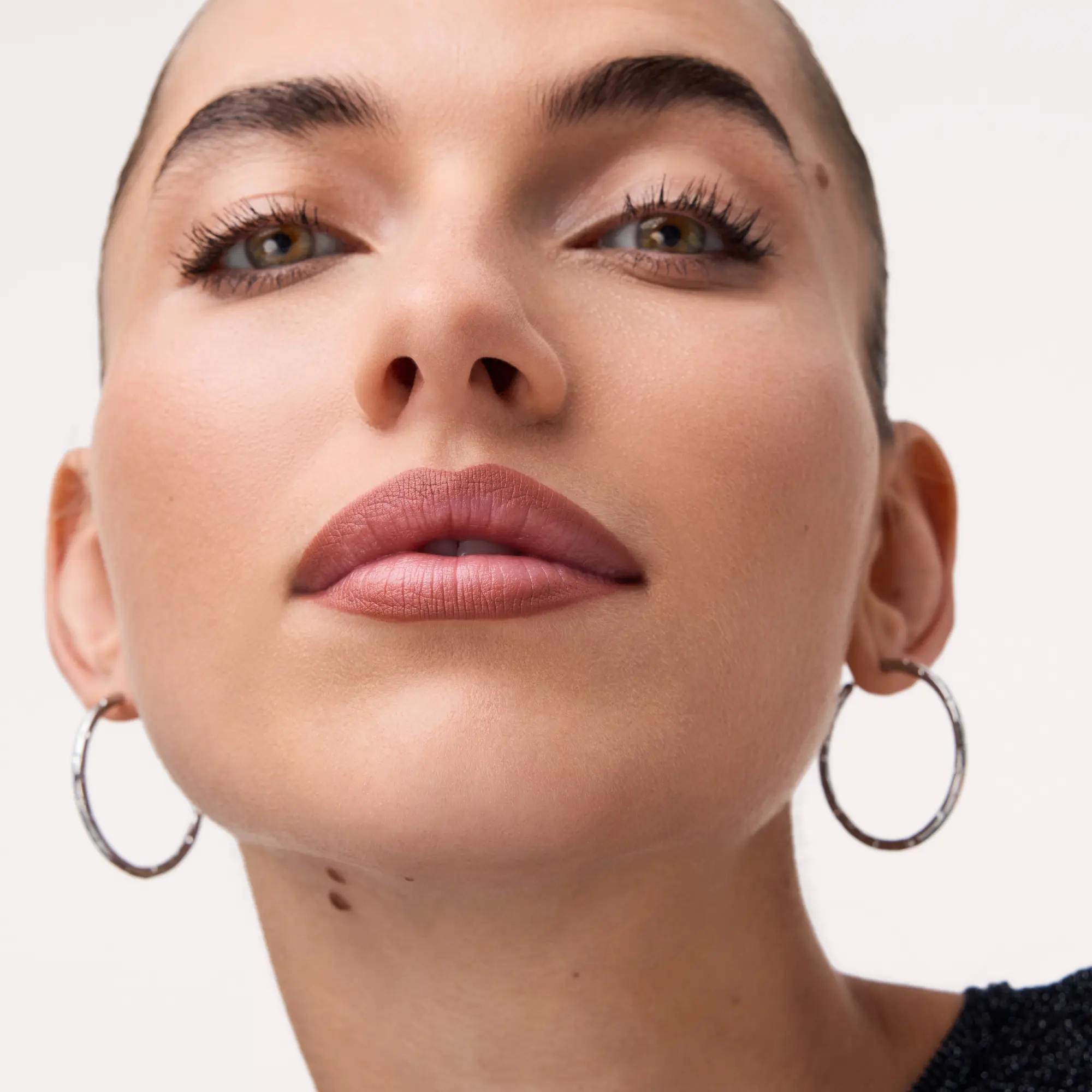 Gel Glide Long-Lasting Lip Liner 040 Latte Lines - Image 6
