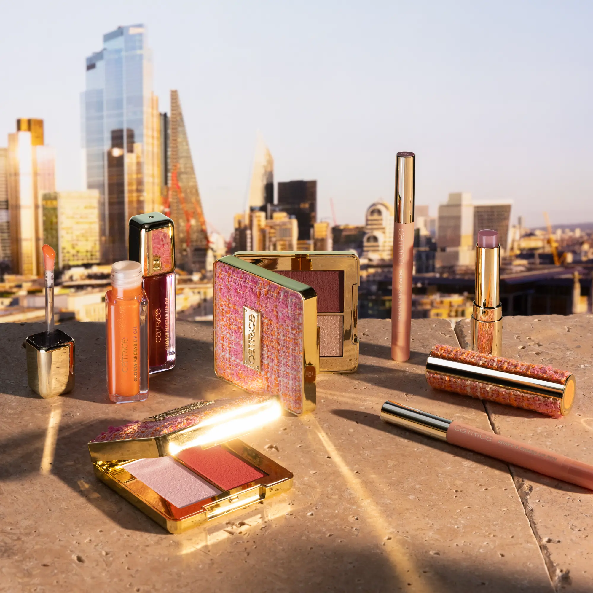 Spring and The City Glossy Nectar Lip Oil 01 Hello, Lover! - Image 4
