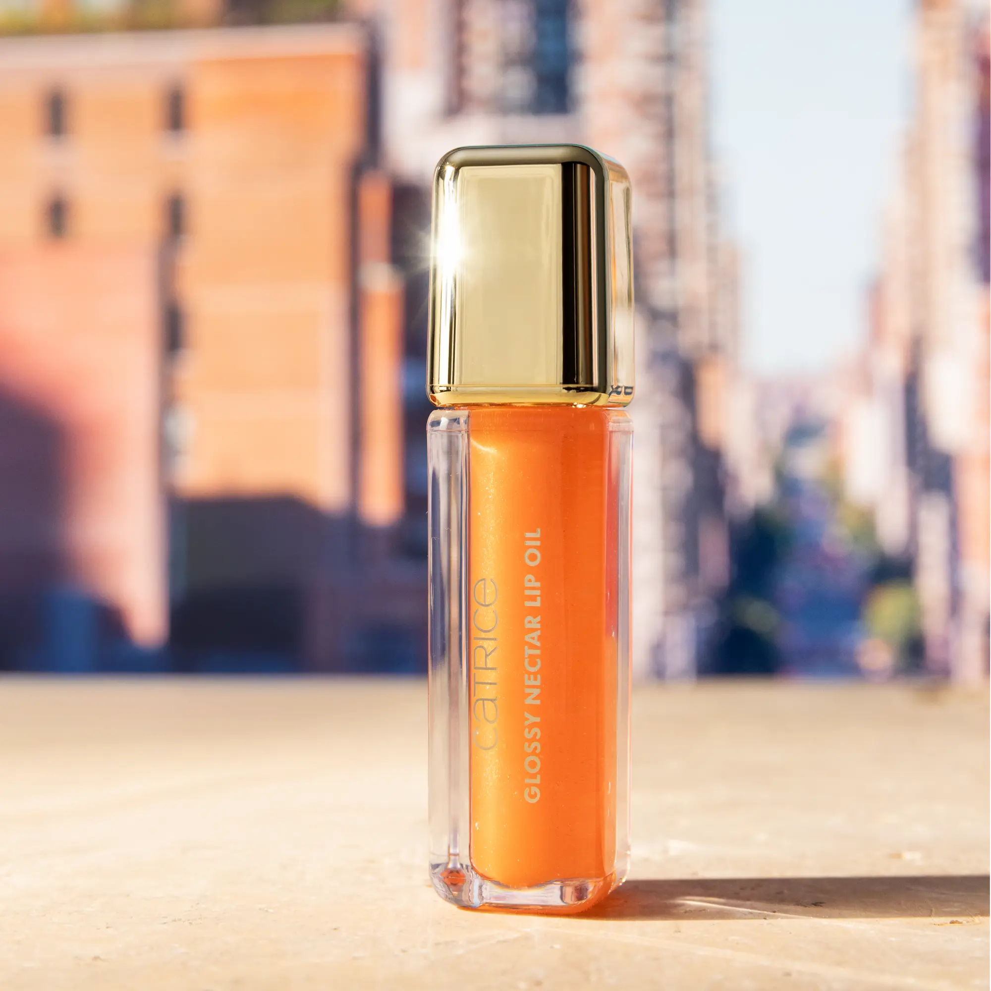 Spring and The City Glossy Nectar Lip Oil 02 Glossip Girl - Image 4
