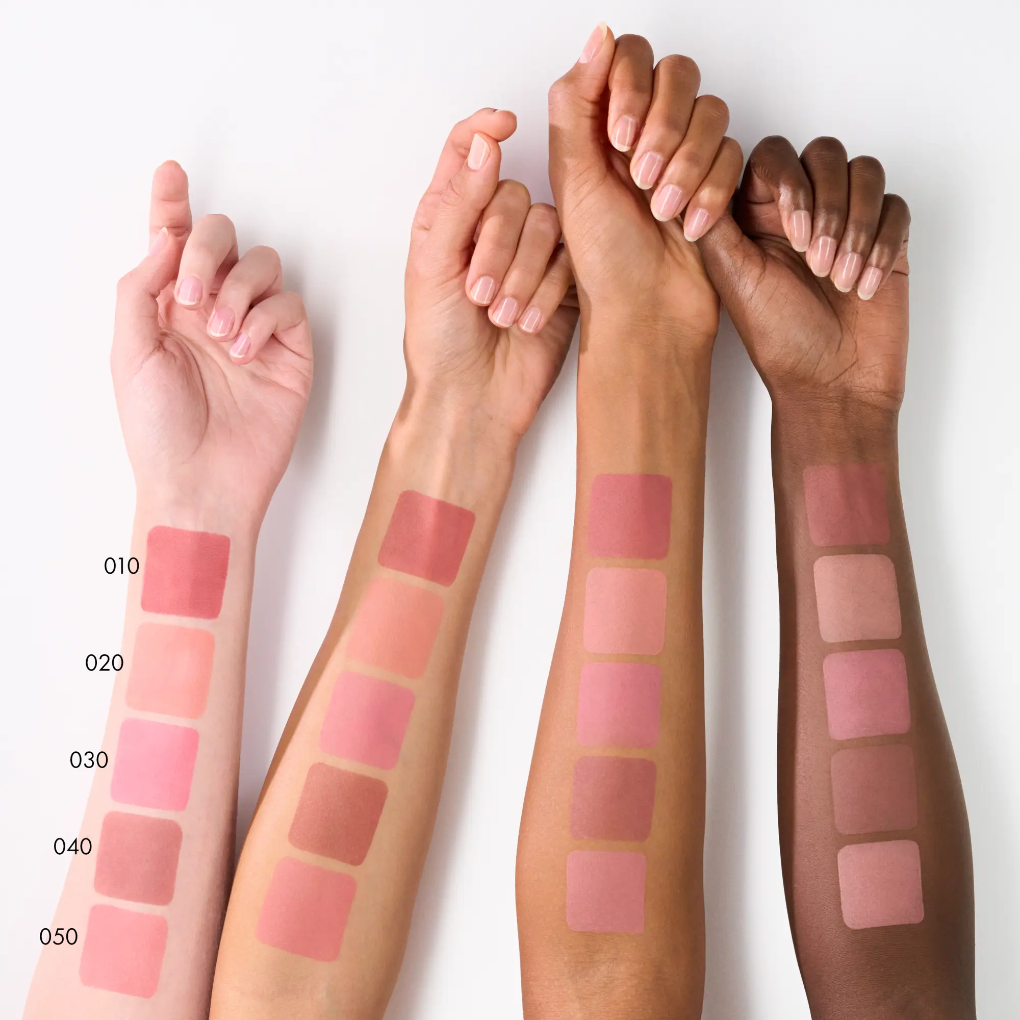 Velvet Pudding Blurring Blush 010 Raspberry Fudge - Image 3