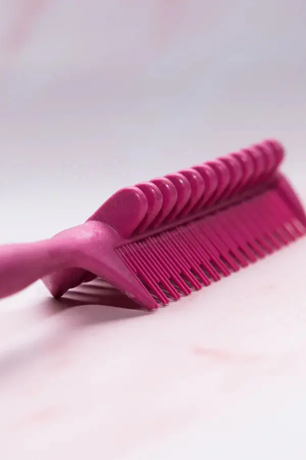 Curl Clump Precision Comb Pink - Image 2