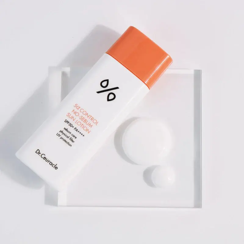 5a Control No-Sebum Sun Lotion SPF50+ PA++++ - Image 3