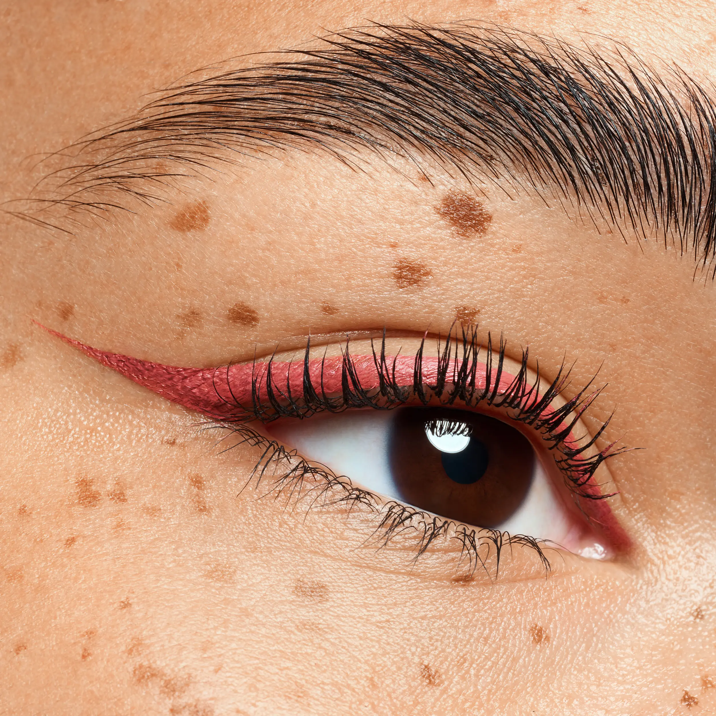 Colour It! Liquid Eyeliner 04 Rusty Red - Image 3