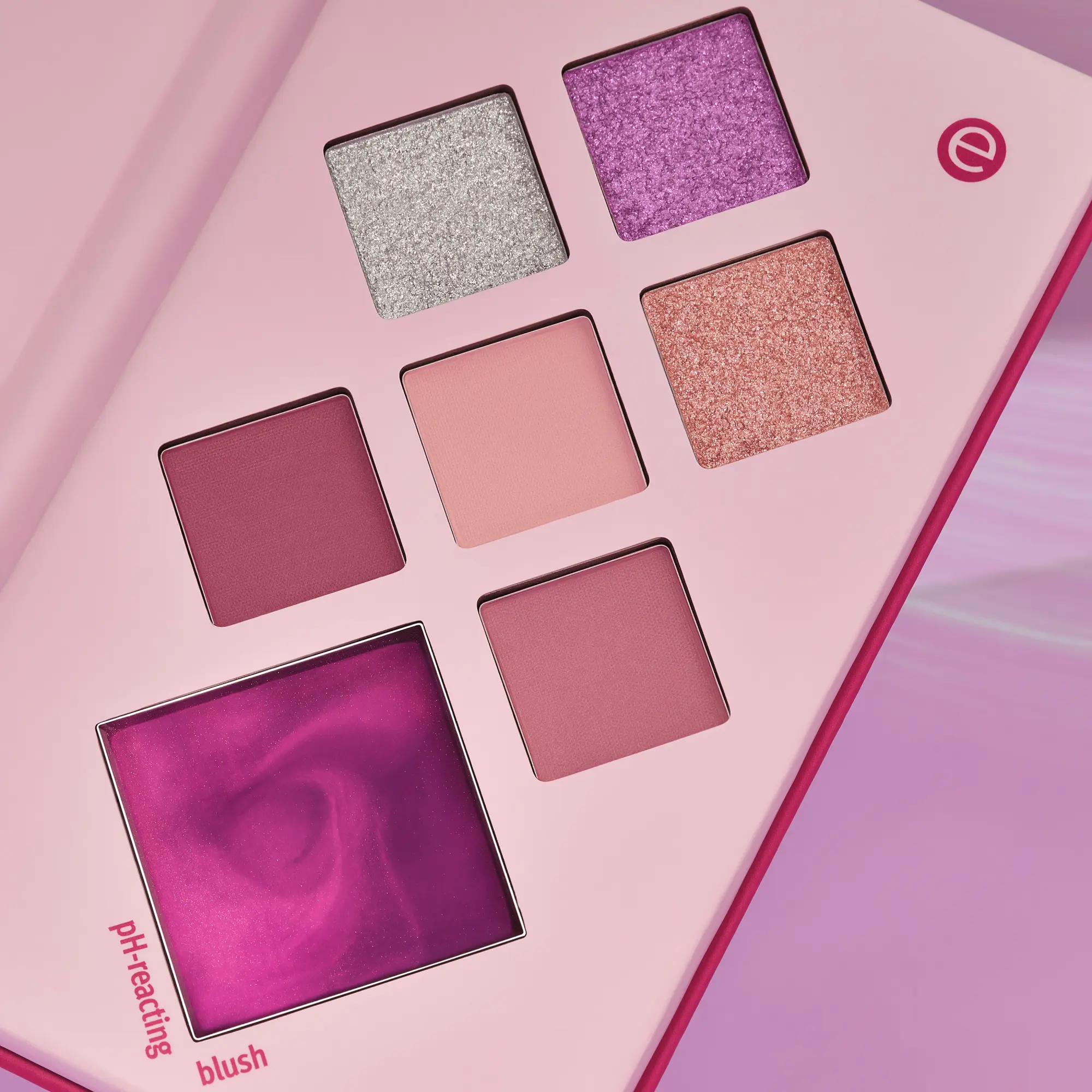 Crystal Crush Eye & Face Palette Quartz Crush - Image 3