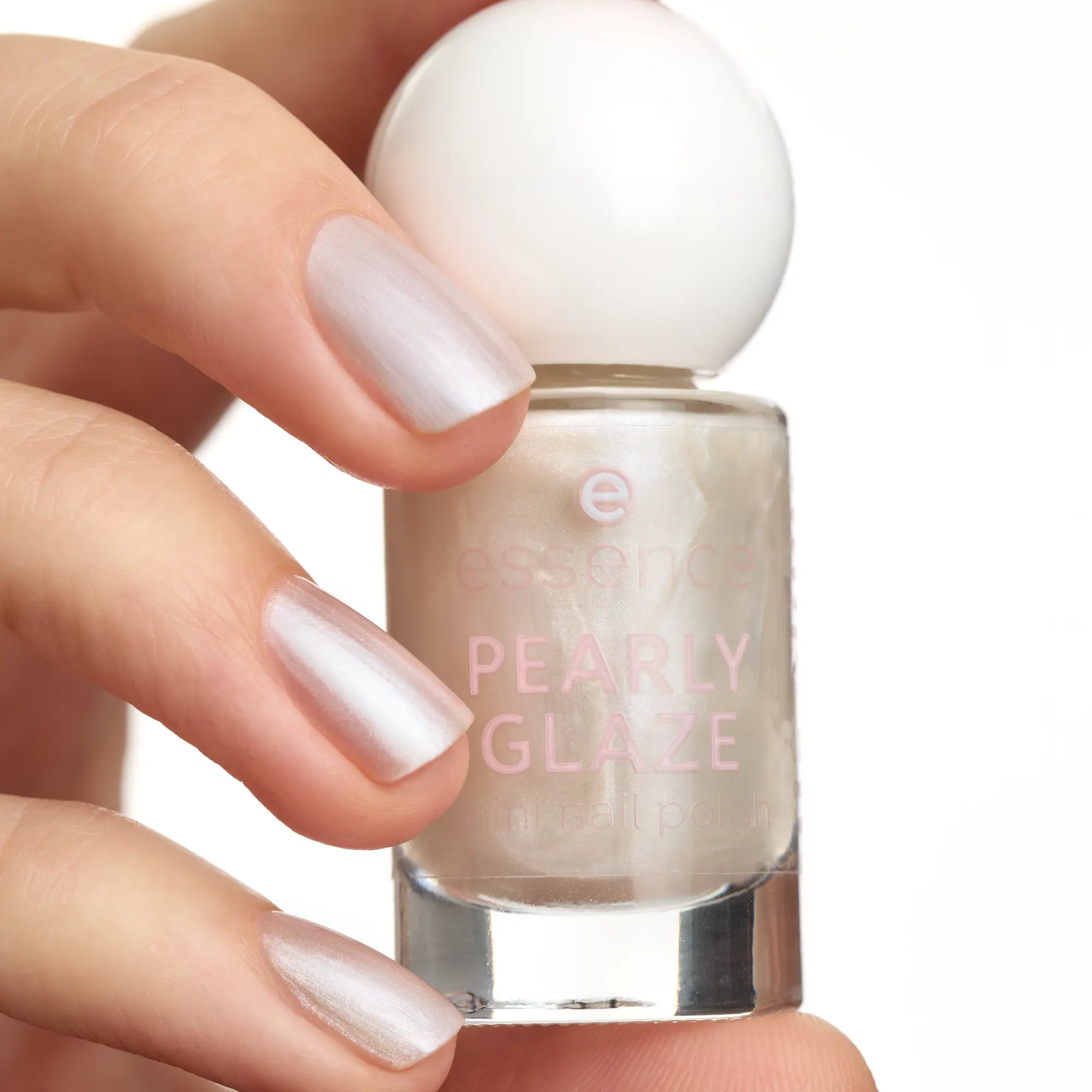 Pearly Glaze Mini Nail Polish 16 Hello Yellow - Image 3