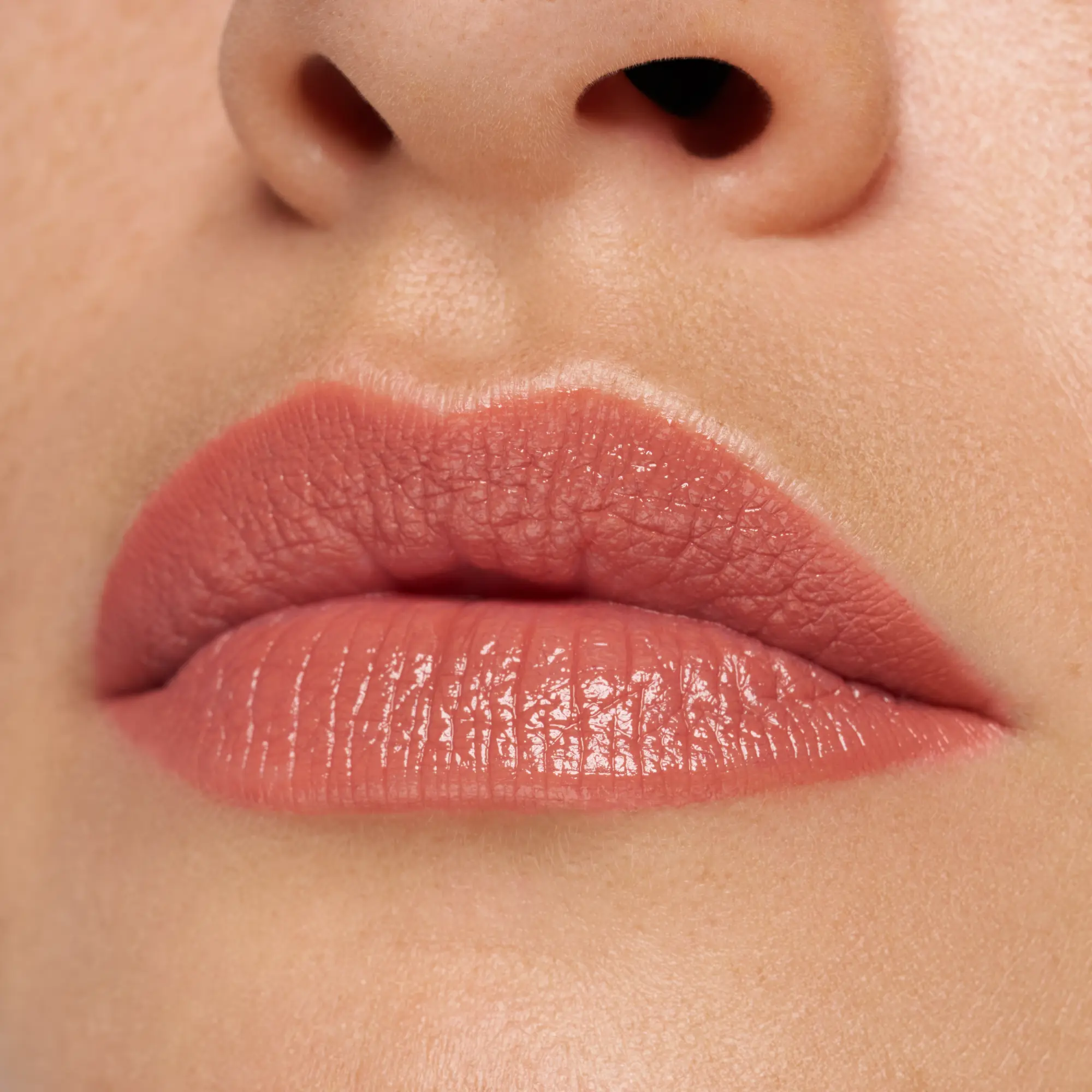 Satin Glow Luminous Shine Lipstick 01 Whole Latte Love - Image 2