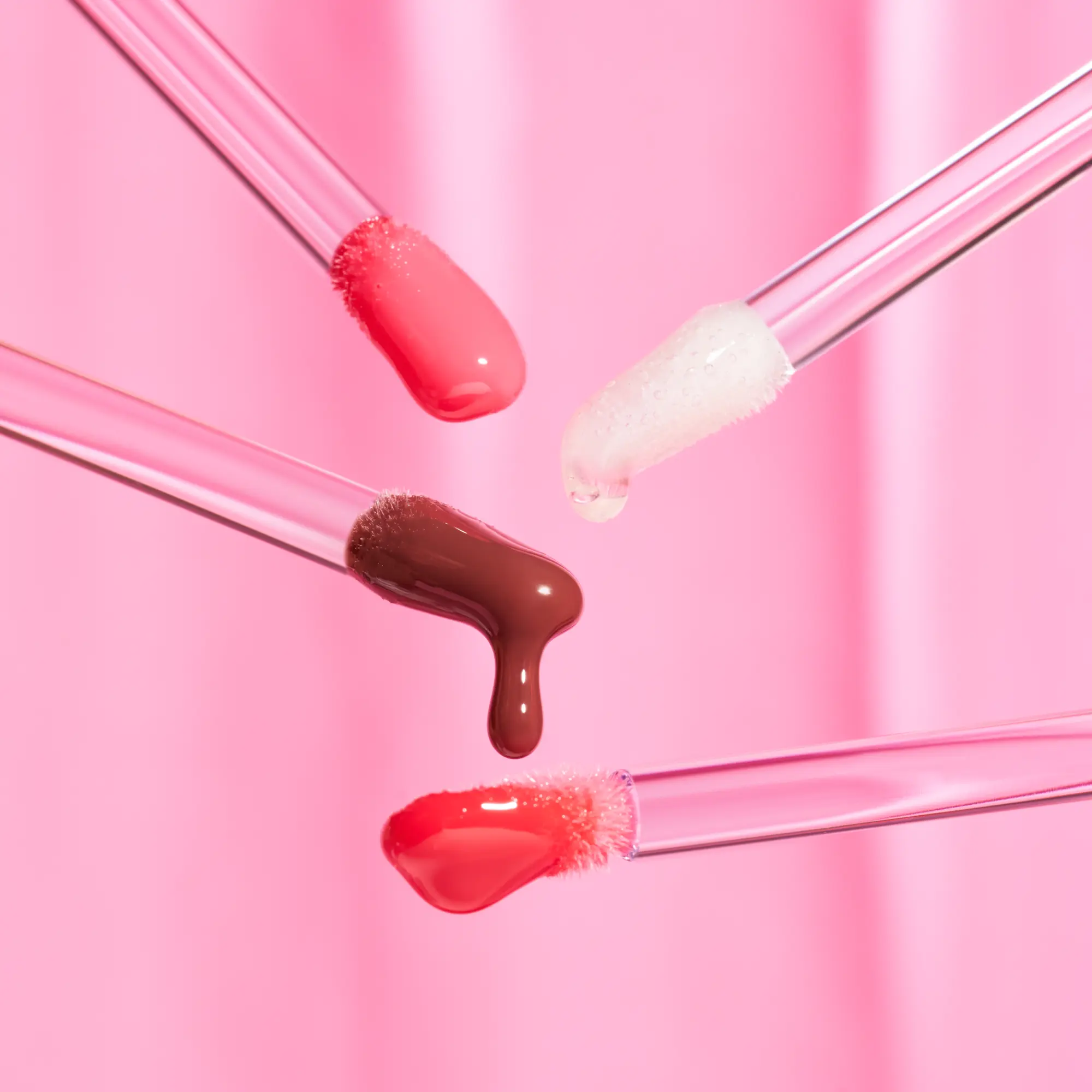 What The Fake! Plumping Lip Gloss 100 Sheer Genius - Image 7