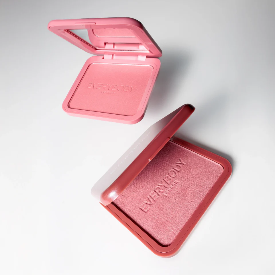Satin Blusher Berry Rose - Image 5