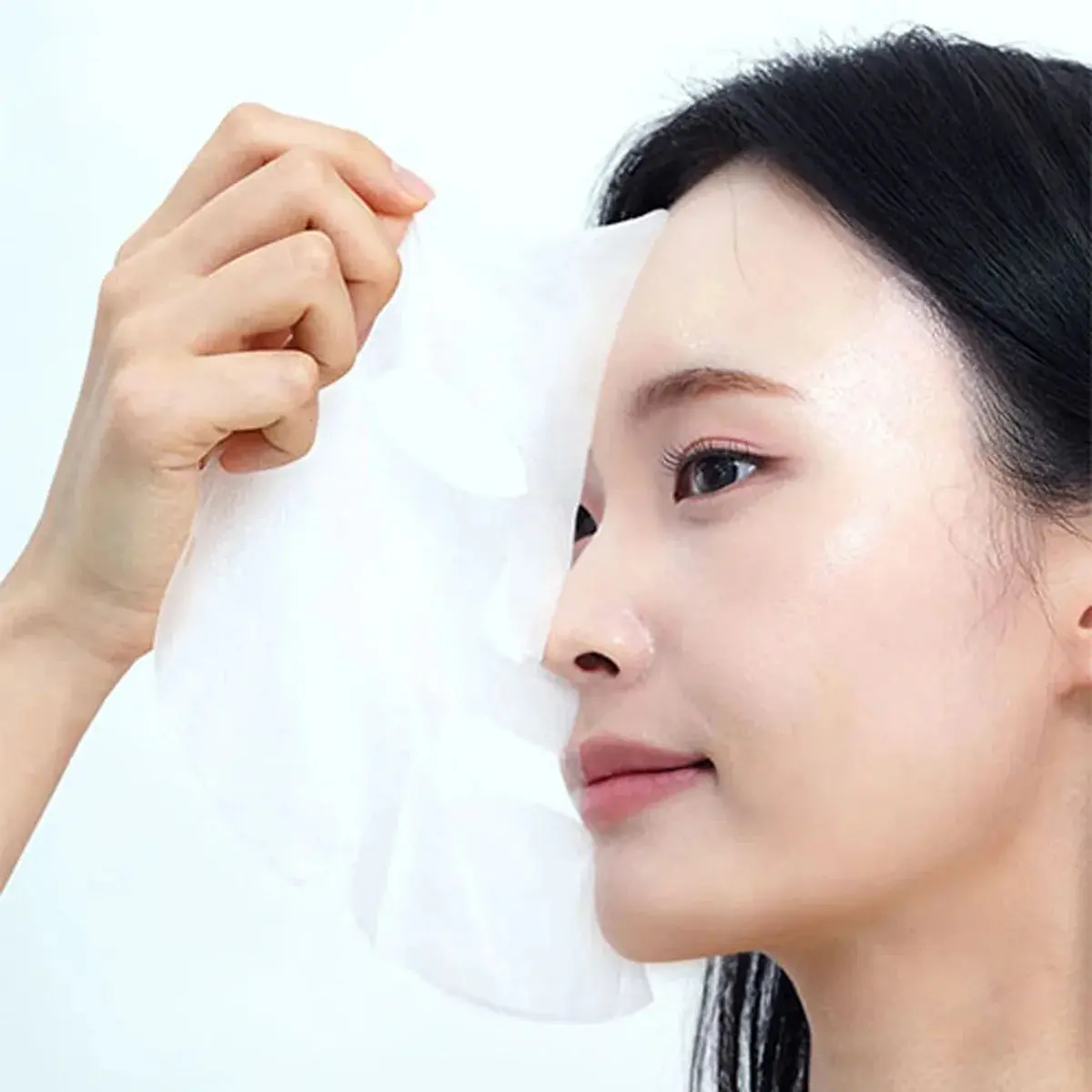 Closer Pore Minimizing Mask - Image 2