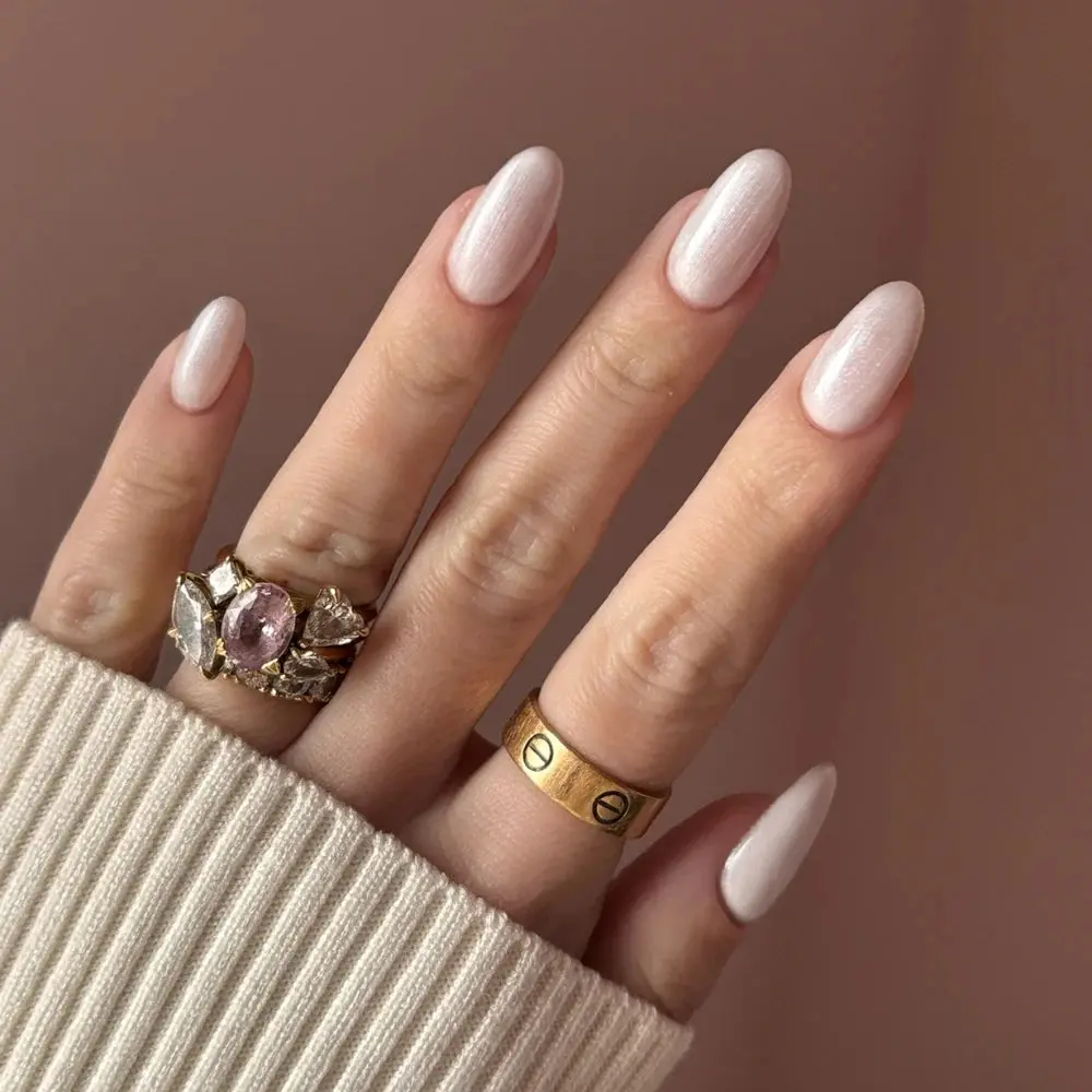 Gel Polish Freshwater Pearl - Image 2