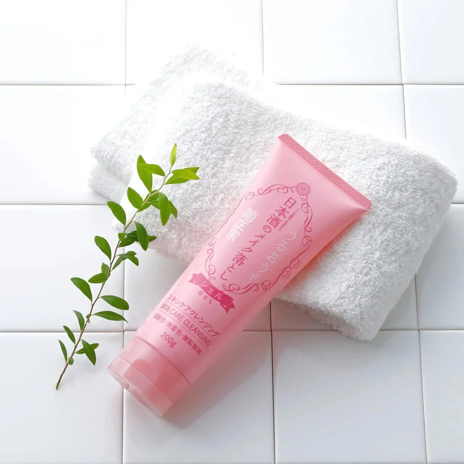 Sake Skin Care Cleansing Gel - Image 3