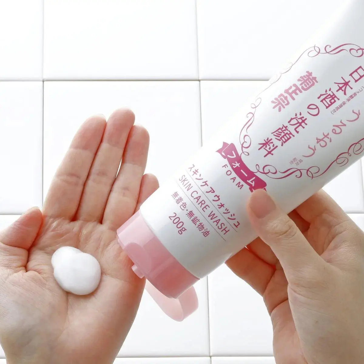 Sake Skin Care Foaming Face Wash - Image 2