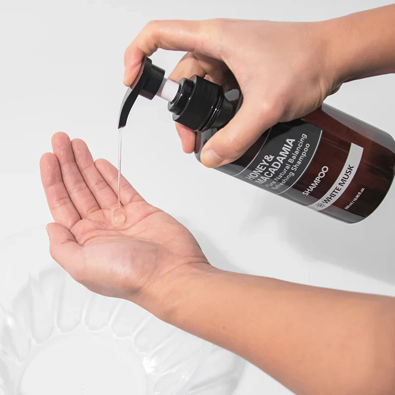 Honey & Macadamia Nature Shampoo Amber Vanilla - Image 9