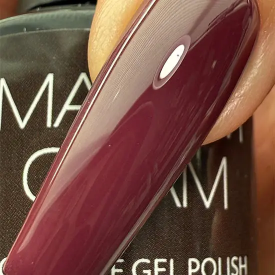 Soak Off Gel Polish Berry Bordeaux - Image 2