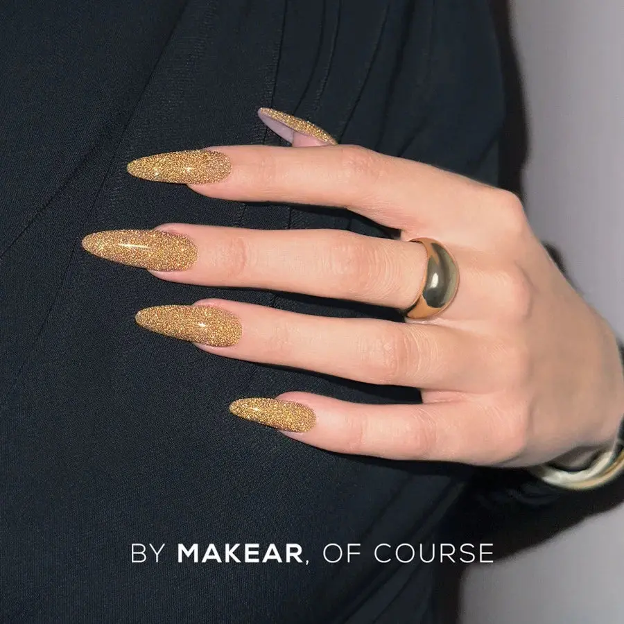 UV Gel Polish 899 - Image 3