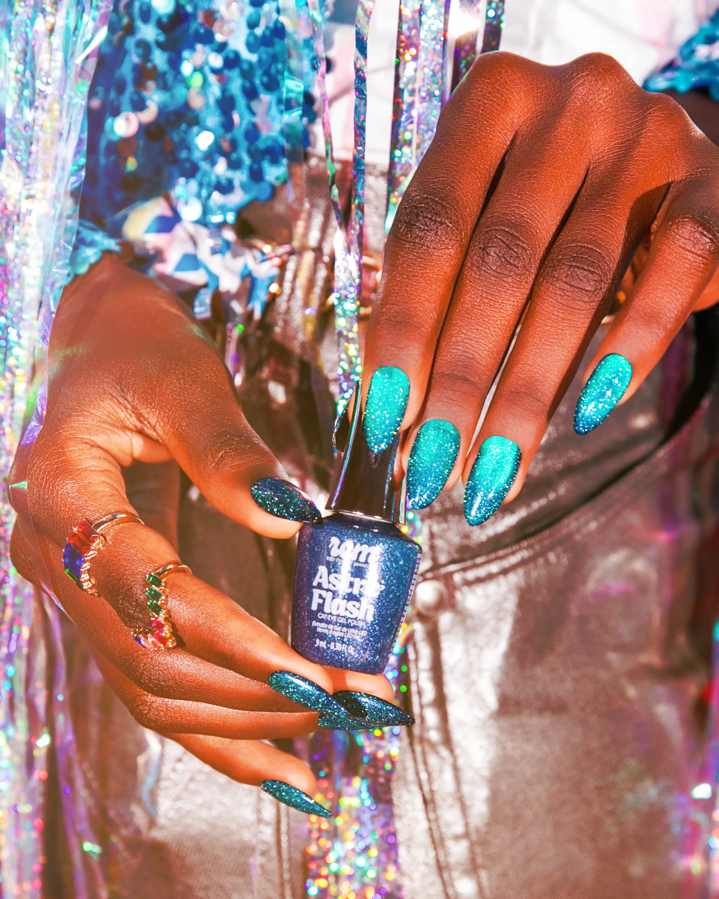 Astro Flash Cat-Eye Gel Polish Rock-Et My World - Image 2