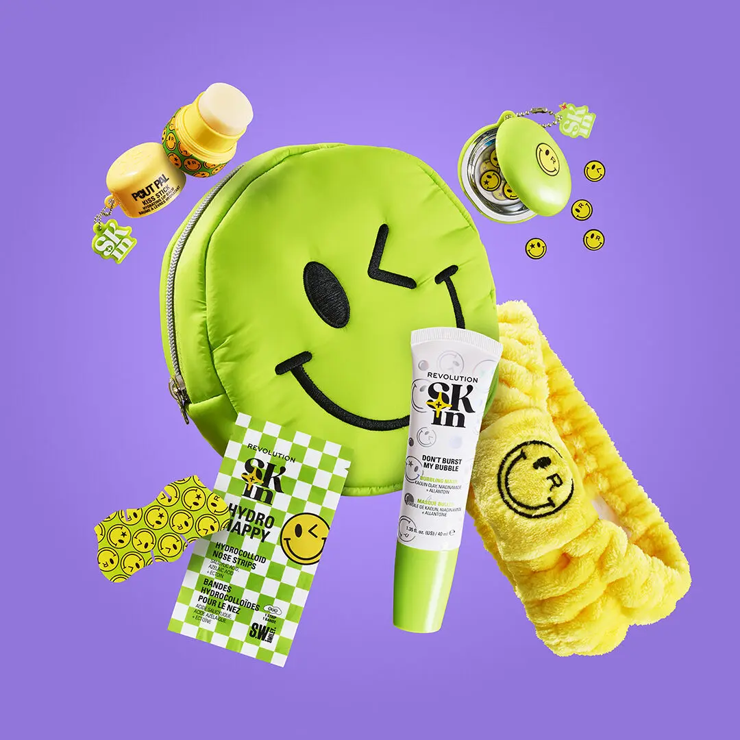 x S.W.Smiley Toiletry Bag - Image 4