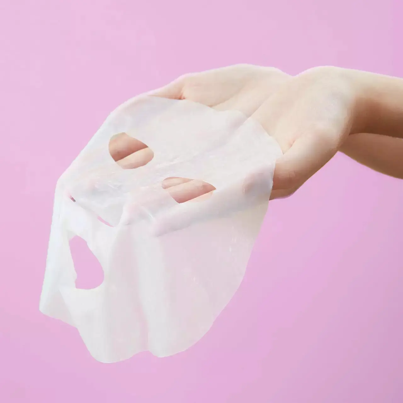 Glow Game: Strong Brightening Sheet Mask - Image 2