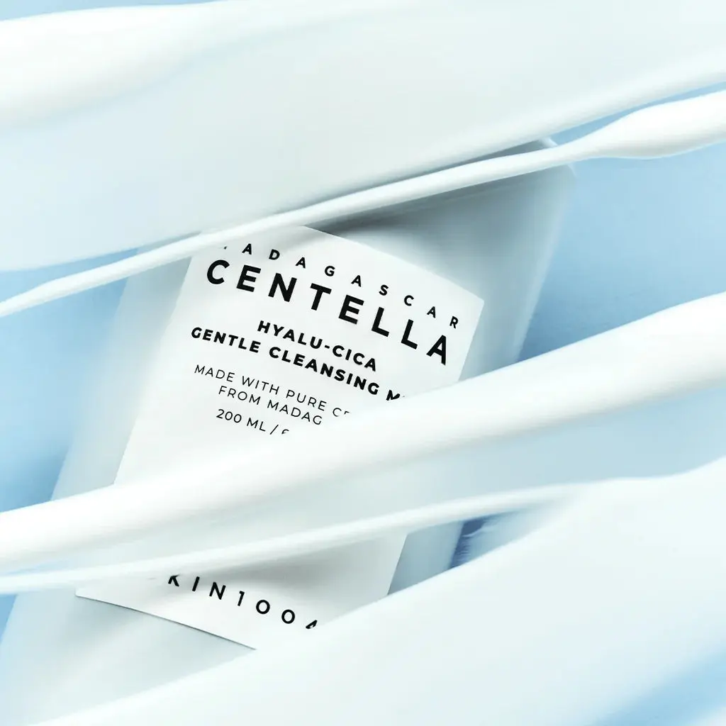 Madagascar Centella Hyalu-Cica Gentle Cleansing Milk - Image 5