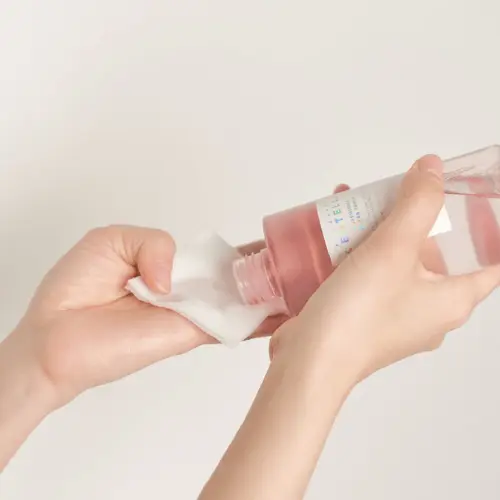 Madagascar Centella Poremizing Clear Toner - Image 3