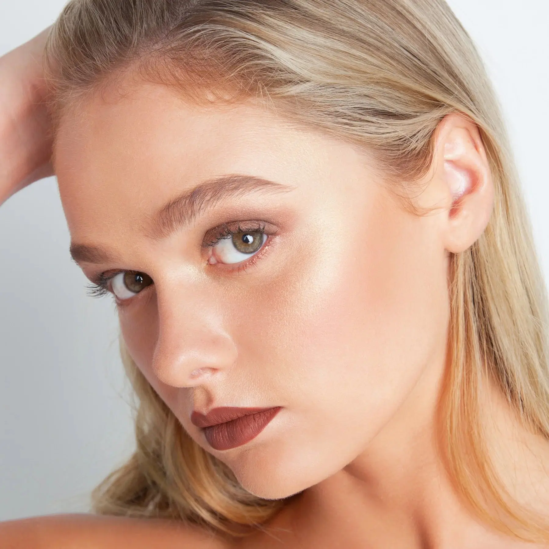 Highlighter Mary-Lou Manizer Travel Size - Image 3