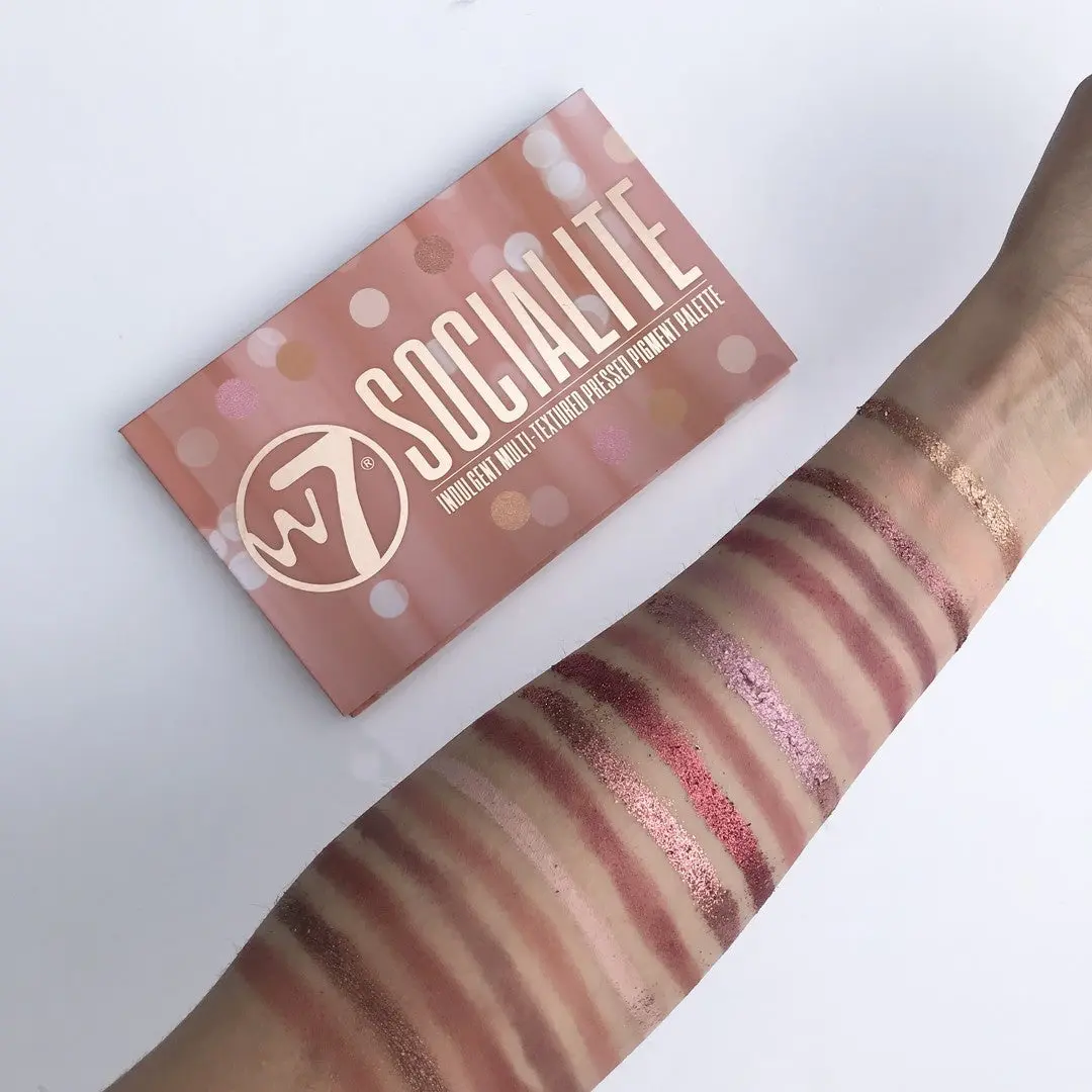 Socialite Eyeshadow Palette - Image 3